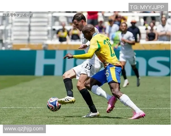 突发！多特蒙德宣布将离队，球迷不舍告别